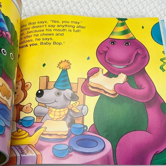 Barney's Storybook Treasury - Picture 10 of 12